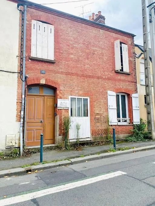 Apartment Charmant Et Paisible Duplex A Gare Rennes